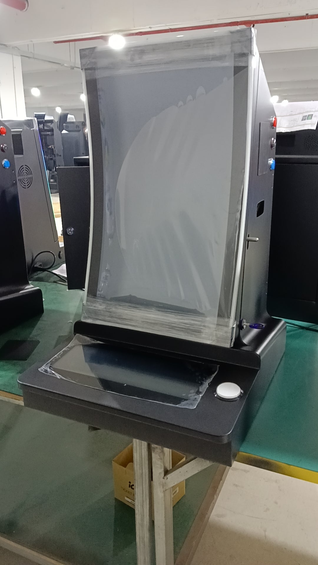 Coin operated arcade game cabinet amusement game machine