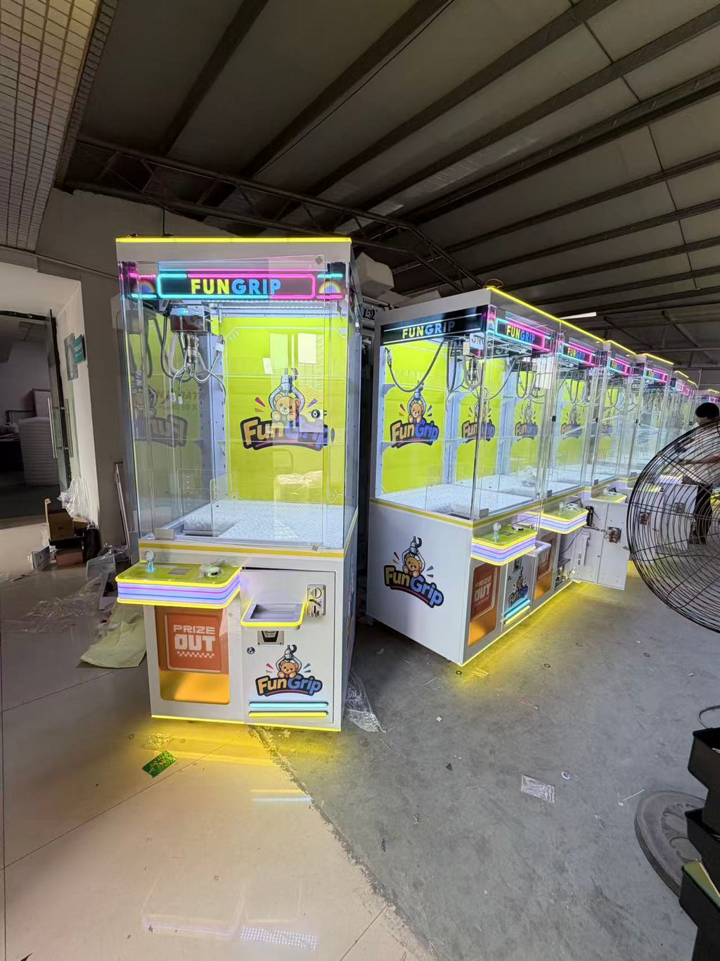 彩票販賣機 夾娃娃機 街機 毛絨玩具 禮品機