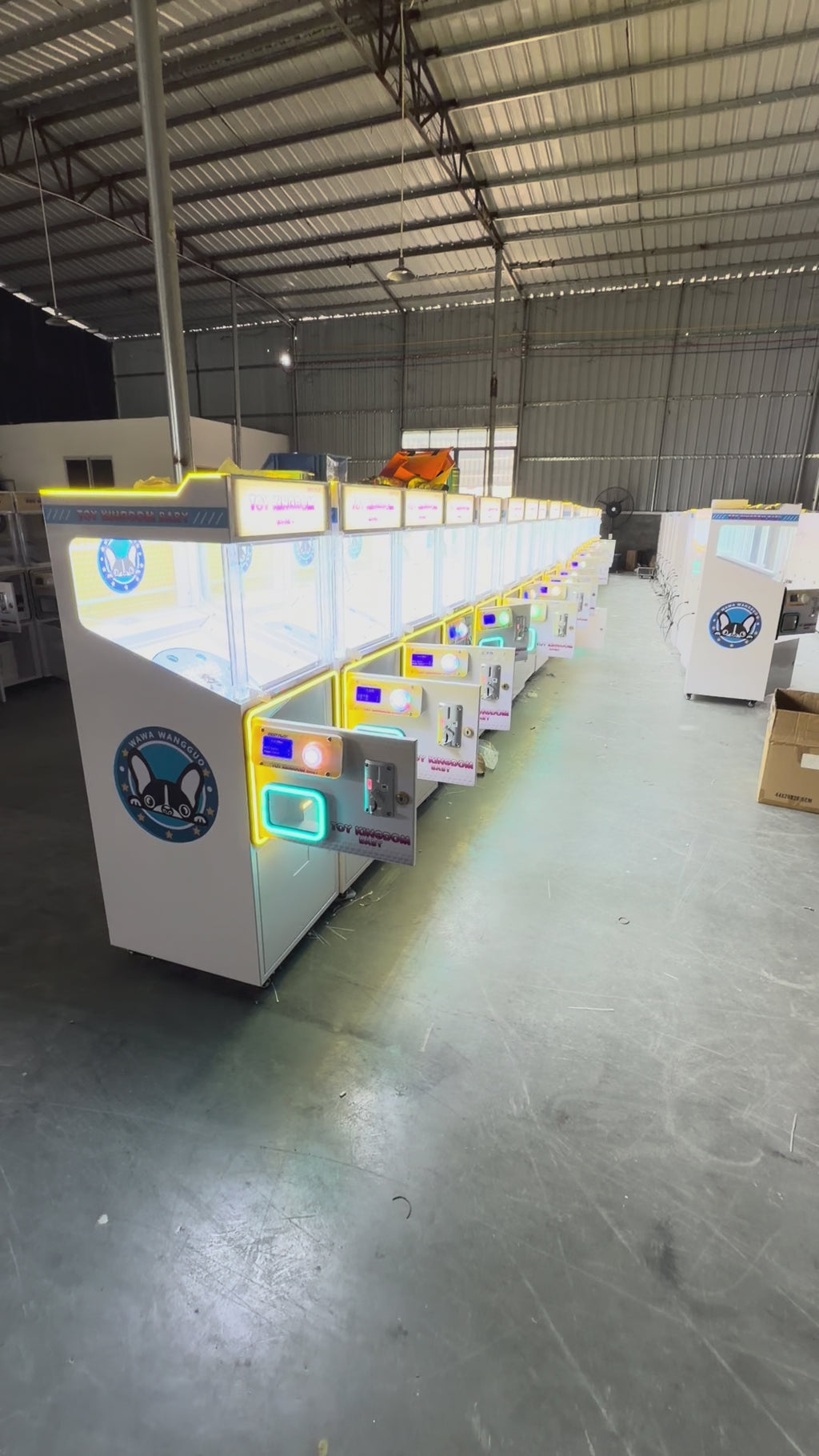 Gachapon machine commercial gift machine figure toy video game arcade equipment game console