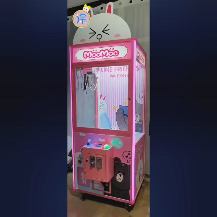 BestSelling Commercial Cartoon Claw Crane Machine Coin-Operated Game with Dolls and Gifts As Prizes